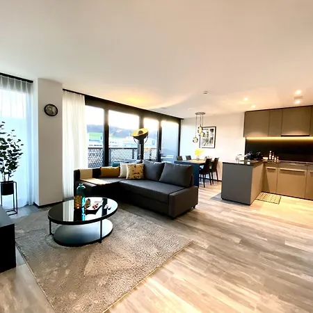 Apartamento Glad Spot: - - Design - Netflix *