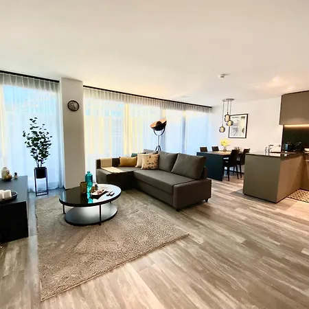 Apartamento Glad Spot: - - Design - Netflix