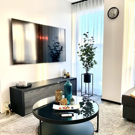 Glad Spot: - - Design - Netflix *