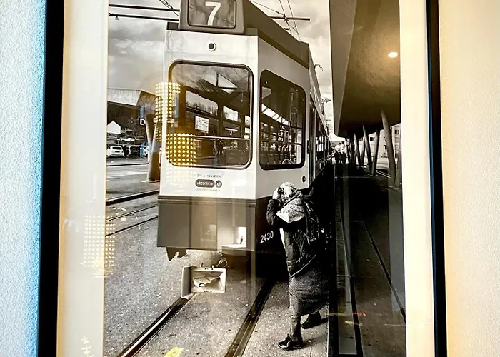 شقة Glad Spot: - - Design - Netflix *