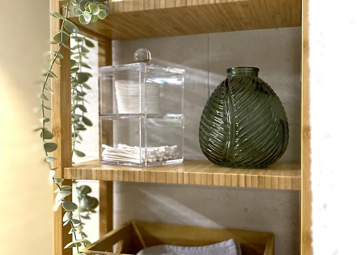 Glad Spot: - - Design - Netflix Appartement Zurich