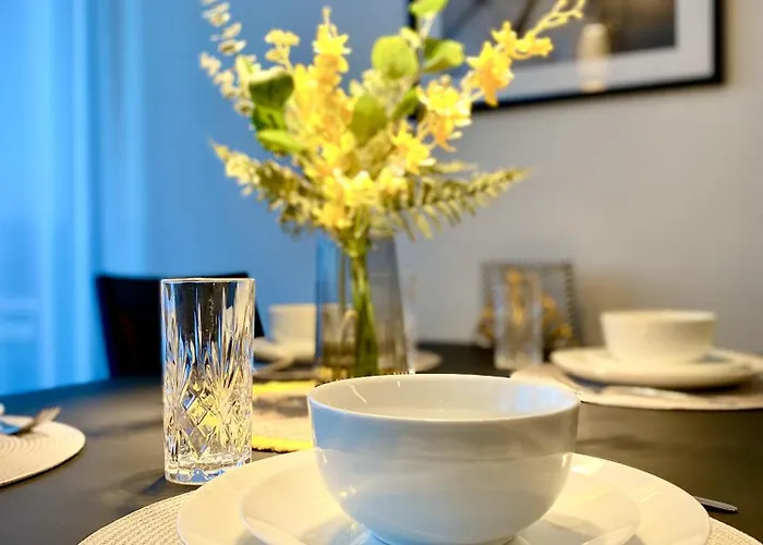 Glad Spot: - - Design - Netflix Appartement *