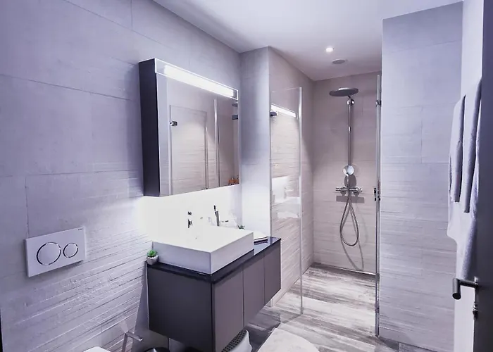 Glad Spot: - - Design - Netflix Appartement *